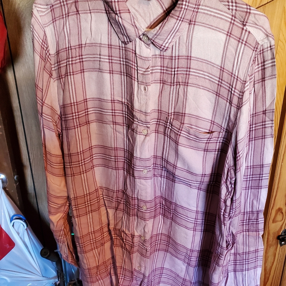 Old Navy Plaid Lightweight Flannel Shirt XL